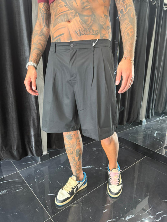 Pantaloncino elegante nero con bottone