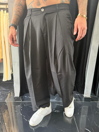 Pantalone elegante con bottone