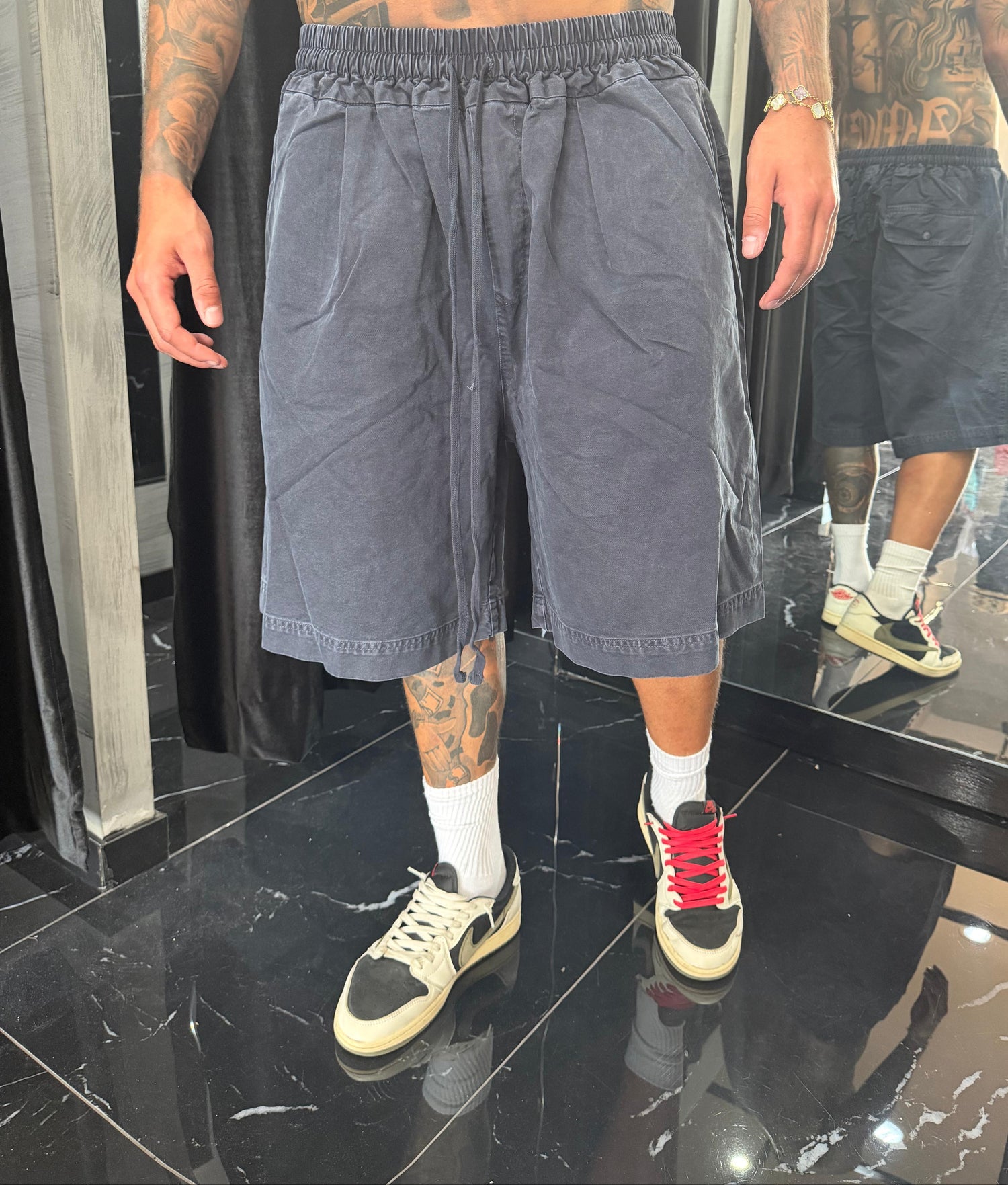 Pantaloncino stone wash blu scuro